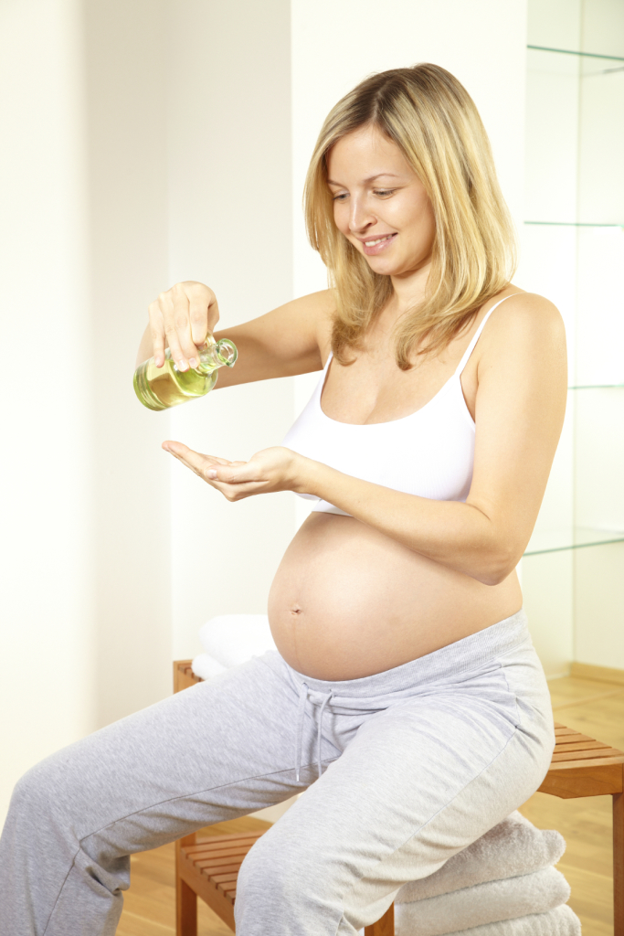 Pregnancy oil (iStock)